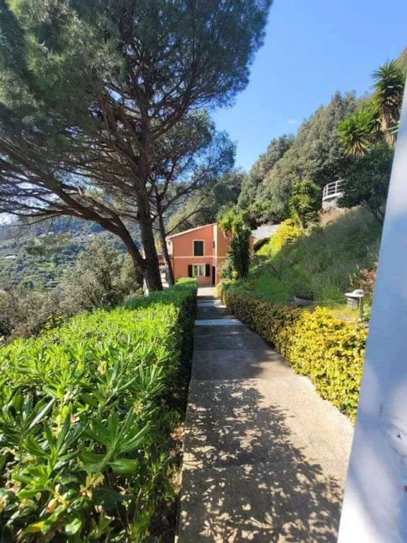 Aed - Luxury Villa with Panoramic View in Bonassola