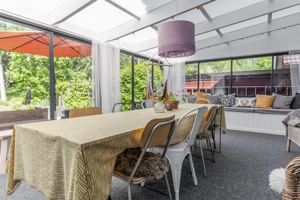 Terrasse - Planned Villa with Balcony in Ludvika