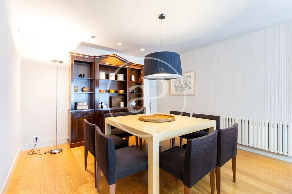 Salle à manger - Luxury Townhouse with Pool in Sabadell Centre
