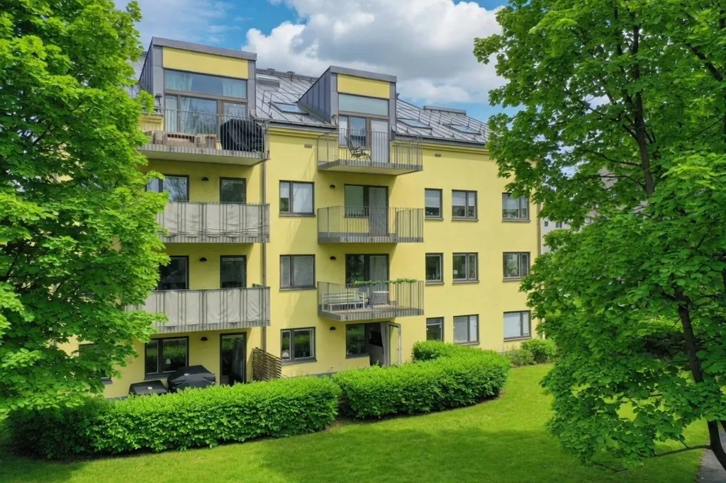 Aed - Modern Apartment with West-Facing Terrace in Göteborg