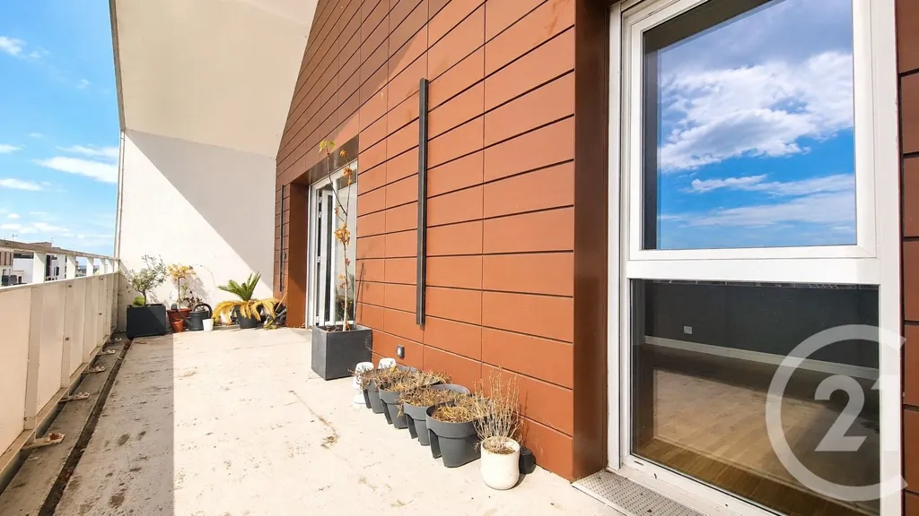 Balcon - Appartement avec Balcon au Dernier Étage à Nogent-sur-Marne