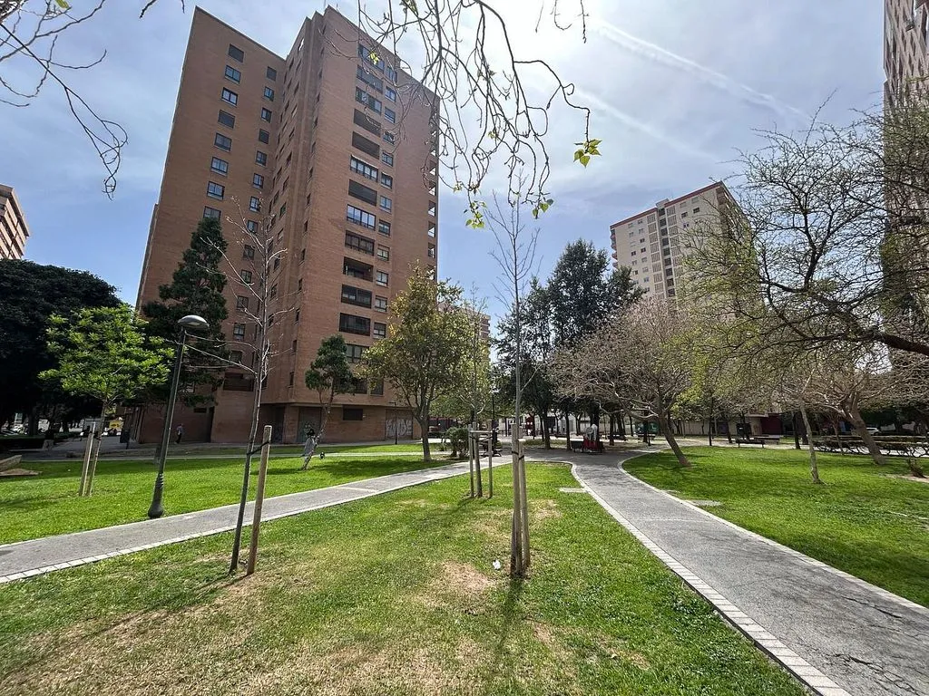 Flat with Terrace in Algirós