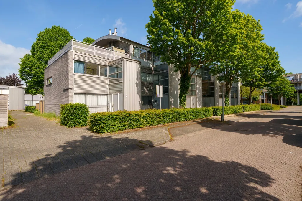 Extérieur - 2-Bedroom Corner Flat with West Balcony in Muziekwijk