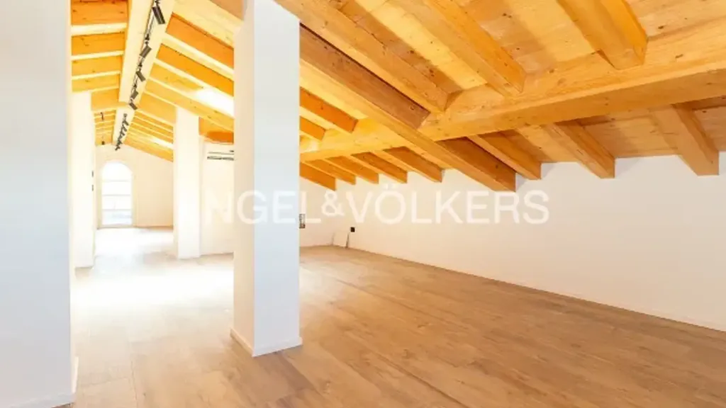 Pièces - New Villa with Terraced View in Frascati