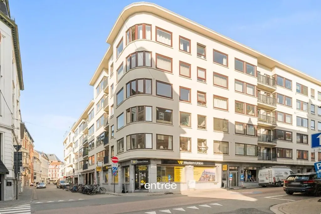 Esterno - Bright Apartment with Panoramic View in Ghent