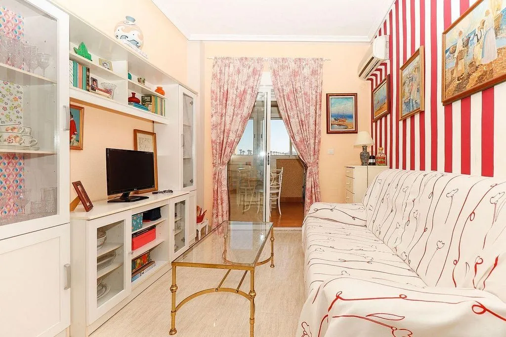 Elutuba - Apartment with Terrace in Torrevieja Centre