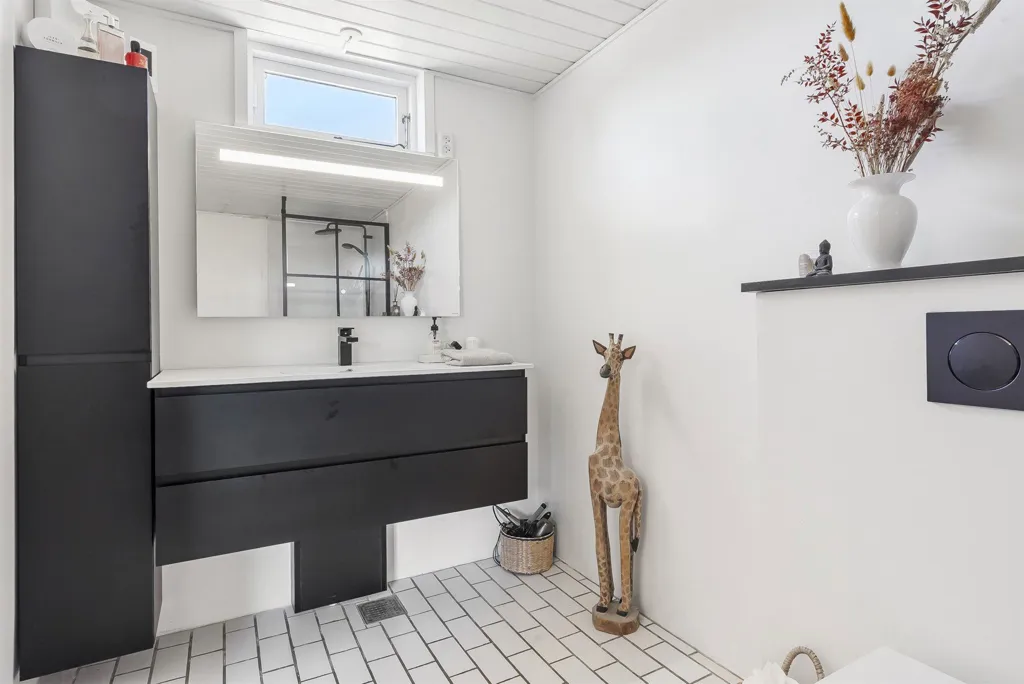 Bagni - Fenced Villa with Garden in Farum