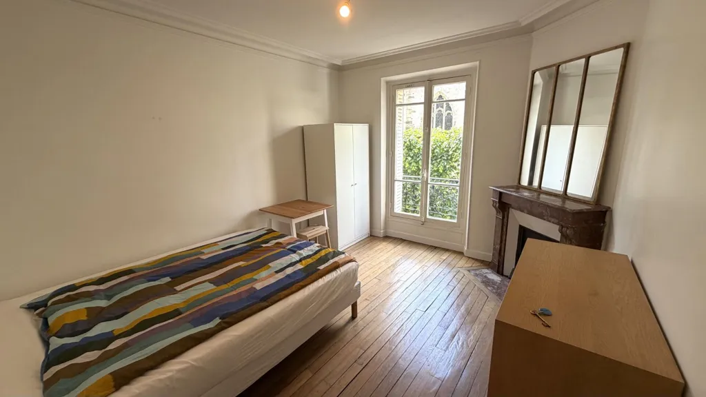 Chambres - Studio Meublé avec Charme à Puteaux