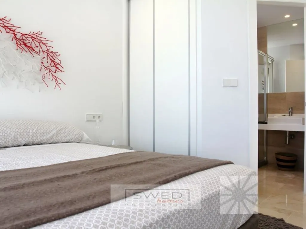 Bedrooms - Luxury House with Sea Views in Altea
