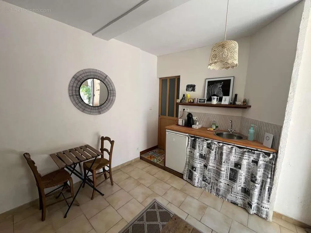 Söögituba - Charming Studio in Montpellier's Old Town