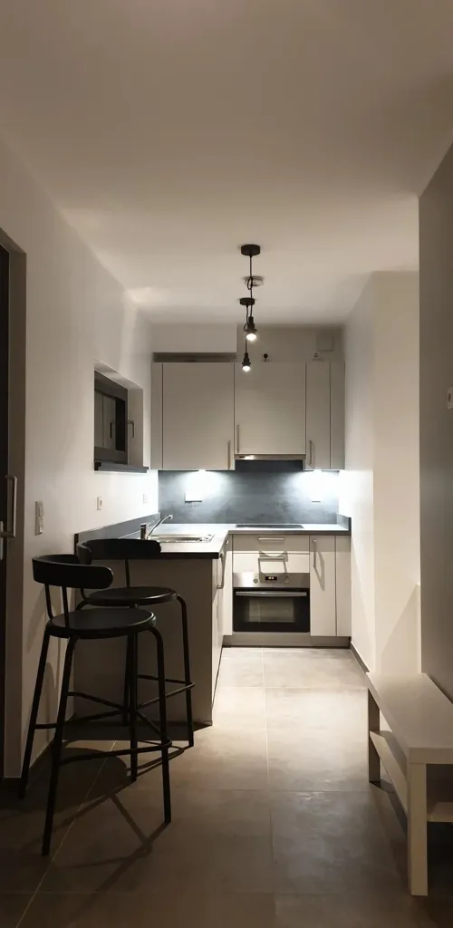 Cuisine - Studio Meublé avec Balcon à Luxembourg-Rollingergrund