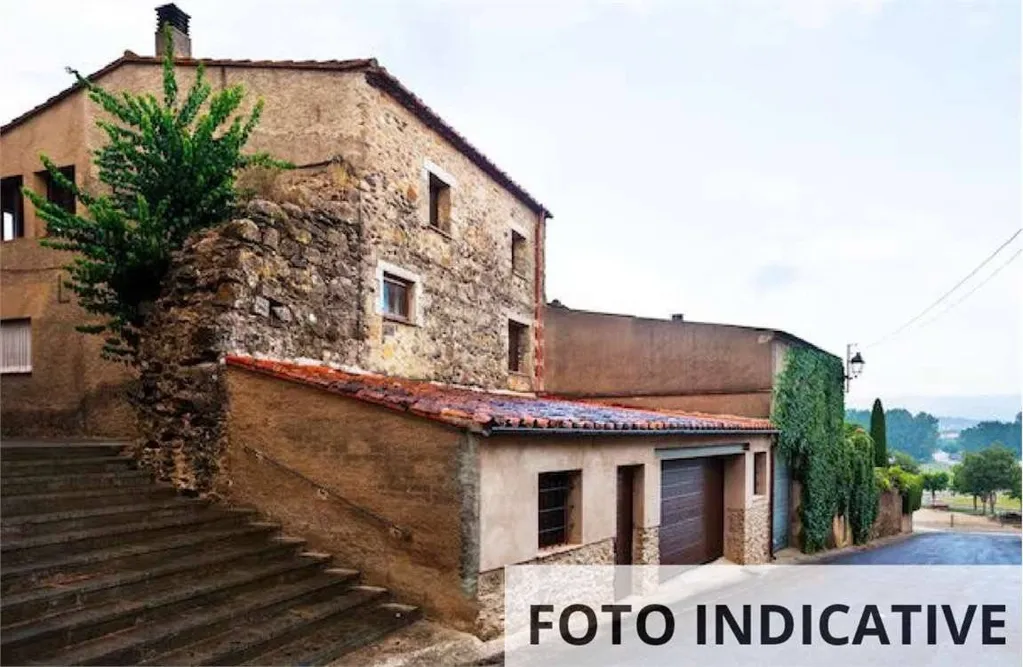Välivaade - Independent House with Garage in Grantorto