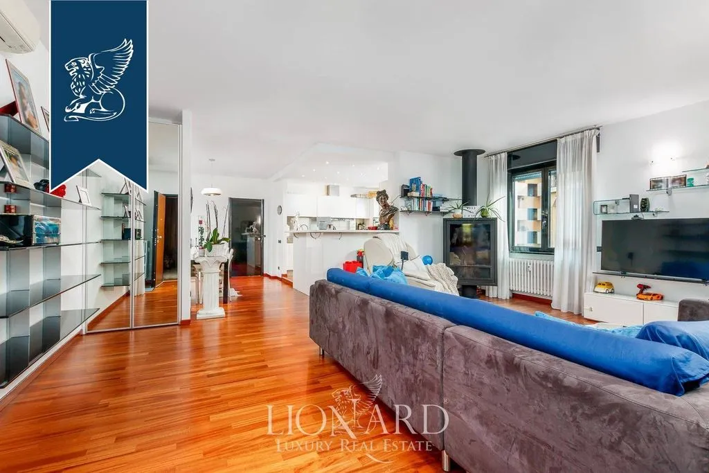Elutuba - Luxury Penthouse with Pool in Bergamo