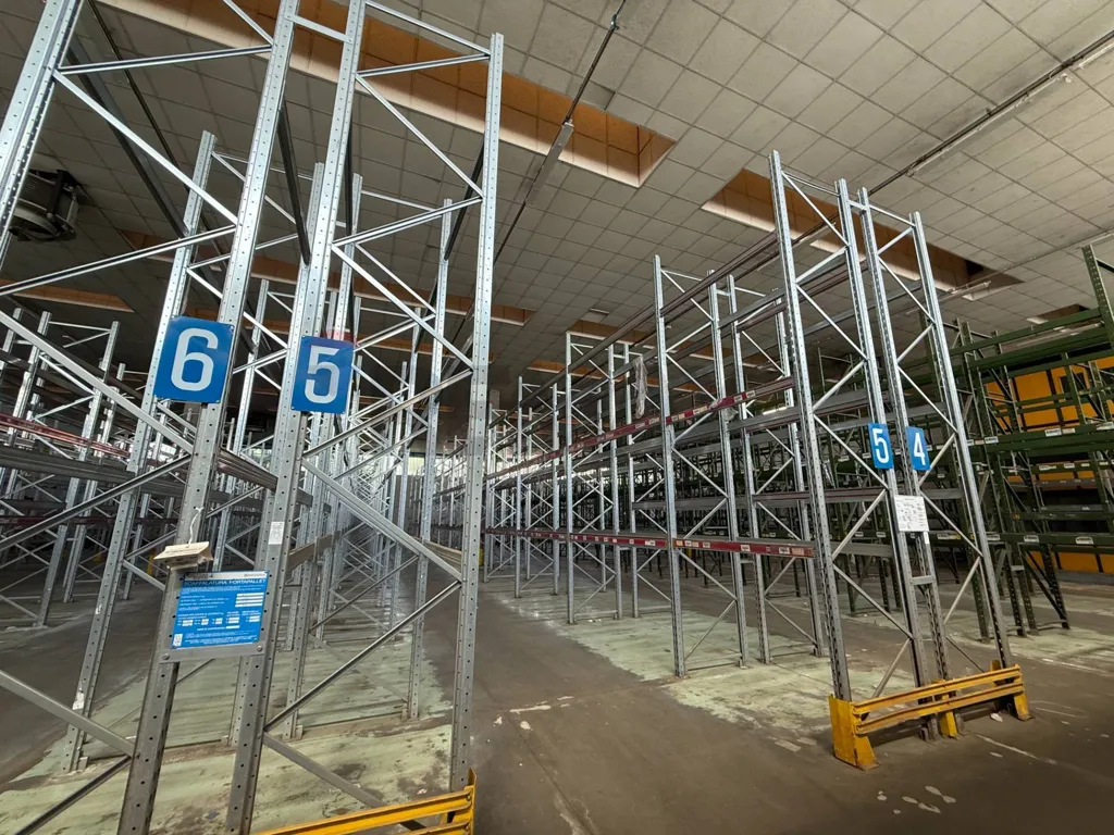 Buanderie - Industrial Warehouse near Milan
