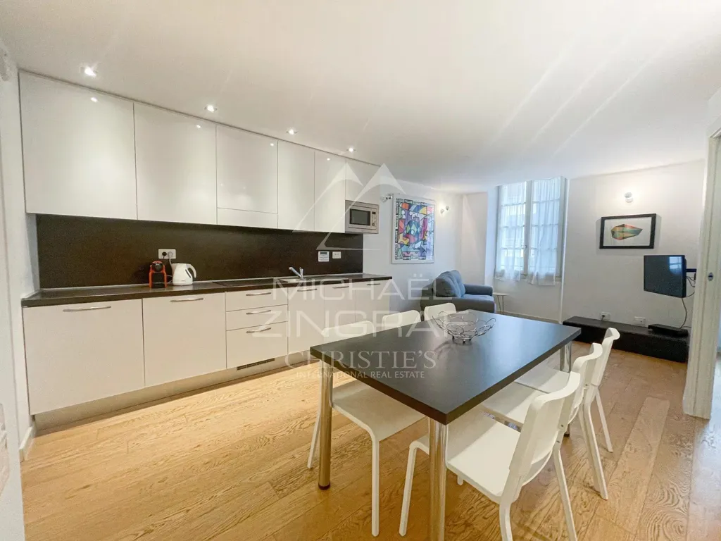 Cuisine - Appartement T3 Rénové au Centre de Cannes