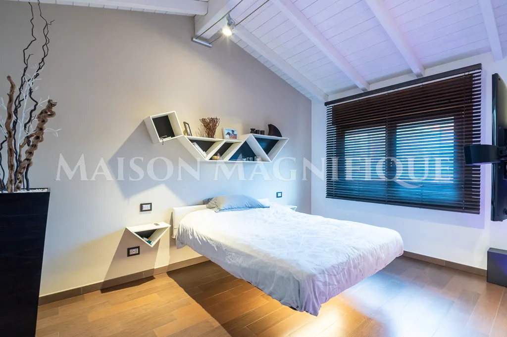 Bedrooms - Semi-detached House with Solar Panels in Argenta