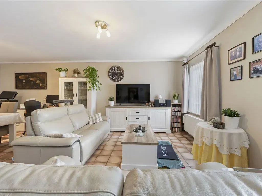 Séjour - Appartement Gérez-vous avec Garage à Koersel