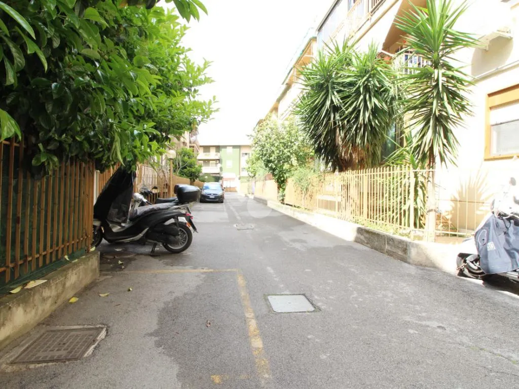 Esterno - Apartment with Balcony in Palermo