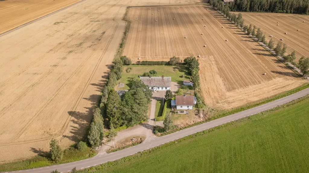 Vue aérienne - Historic Schoolhouse Villa in Väse