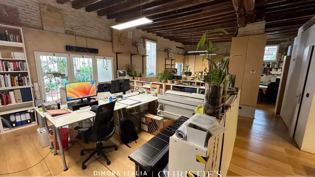 Bureau - Loft with Open Space in Santa Croce, Venice