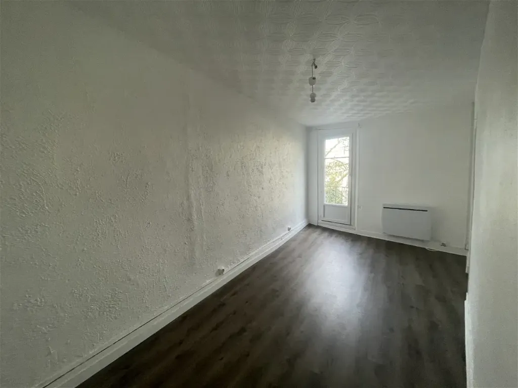 Toad - 3-Bedroom Apartment in Nantes Centre