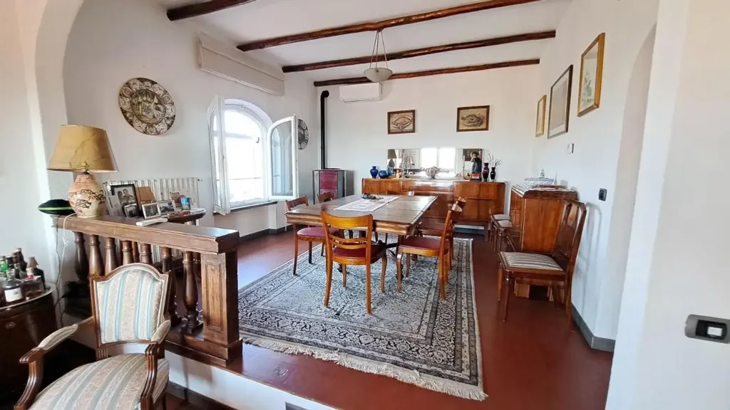 Söögituba - Panoramic Villa with Sea View in Rosignano Marittimo