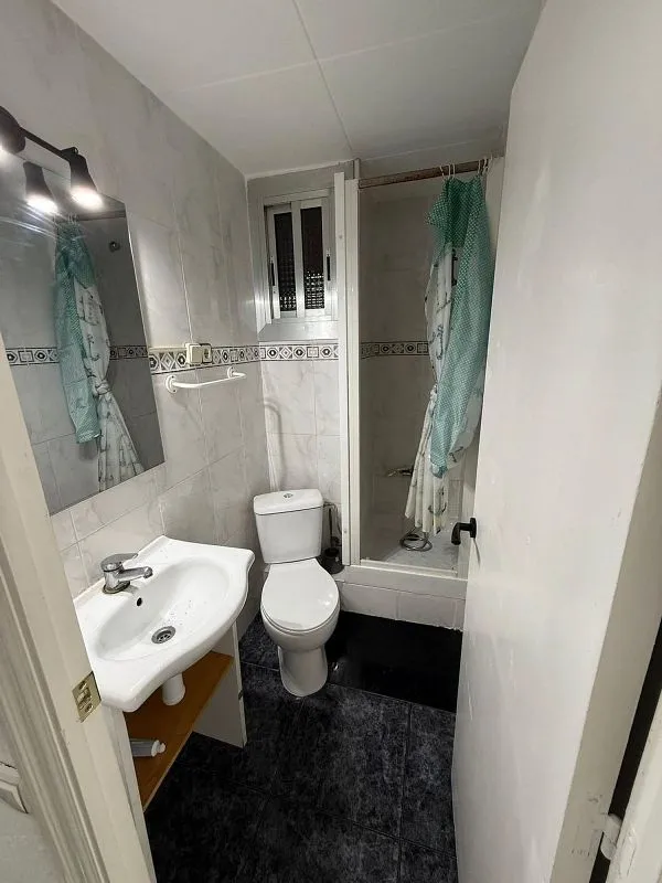 Salles de bain - Apartment with Lift in La Florida