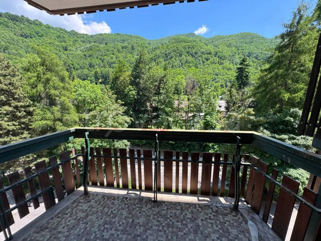 Rõdu - Apartment with Balcony in Limone Piemonte