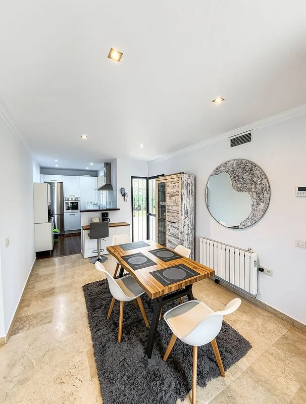 Salle à manger - T2 Apartment with Pool in Benahavís