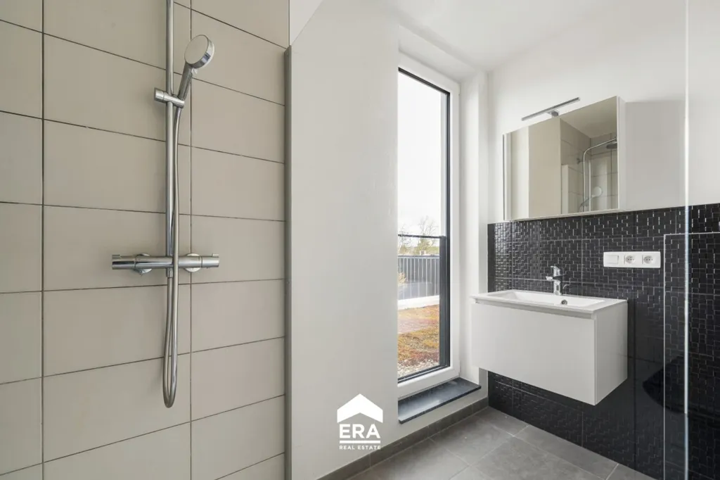 Salles de bain - Appartement Neuf avec Terrasse à Eeklo