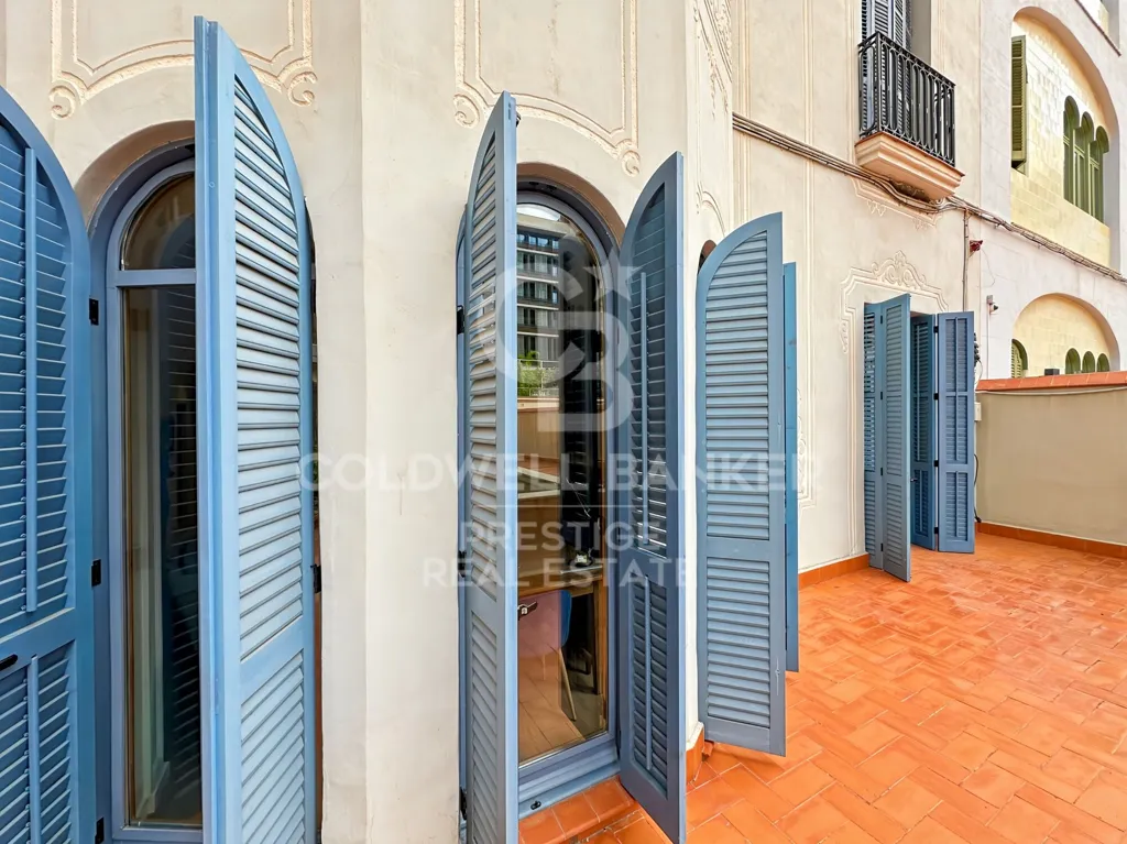 Aed - Flat with Large Terrace in Eixample, Barcelona