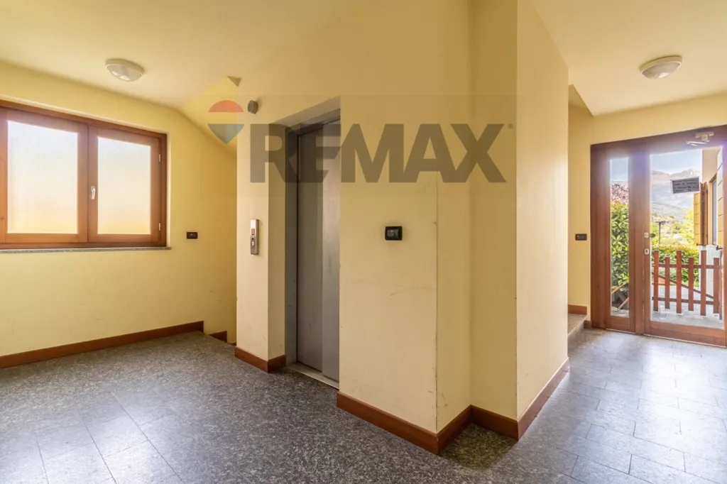 Entrée - Apartment with Terrace in Saint-Pierre