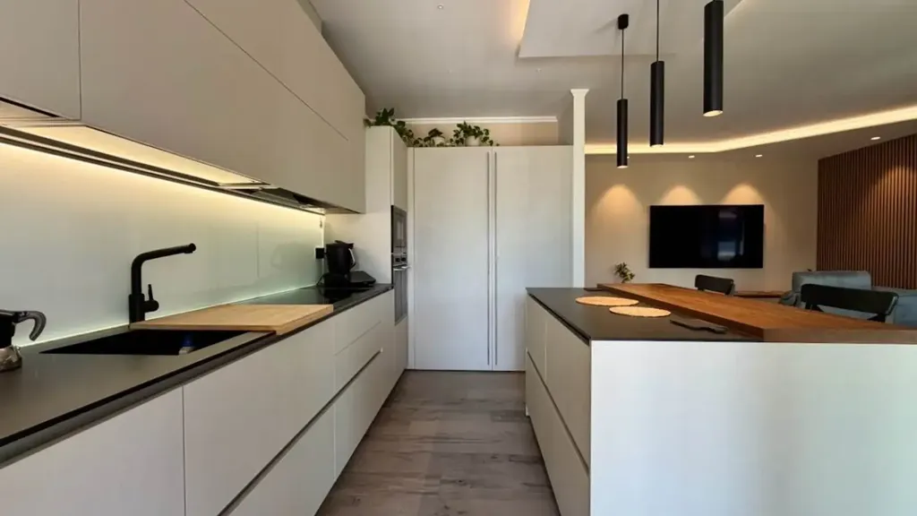 Cuisine - Contemporary Apartment with Terrace in Verbania
