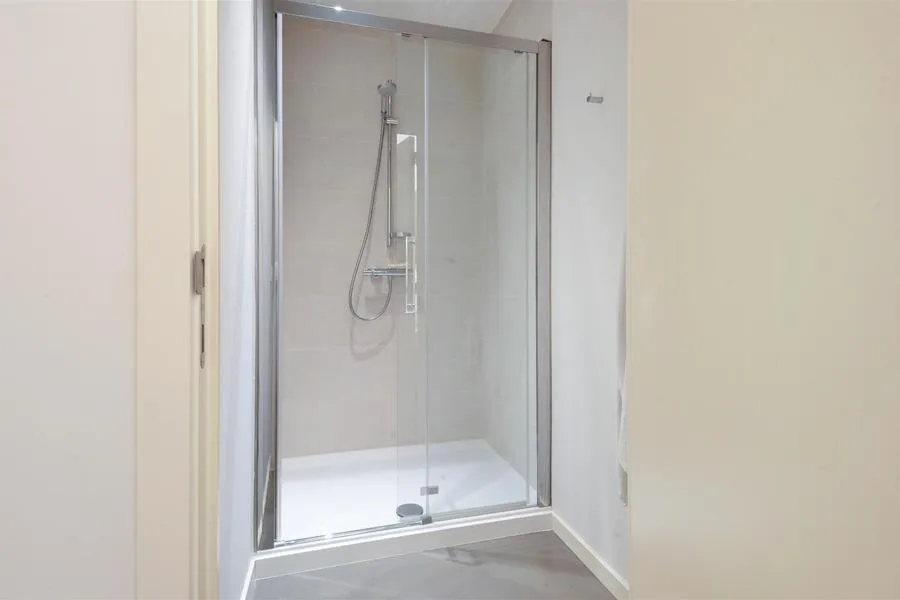 Salles de bain - Loft Industriel avec Terrasse à Herzele