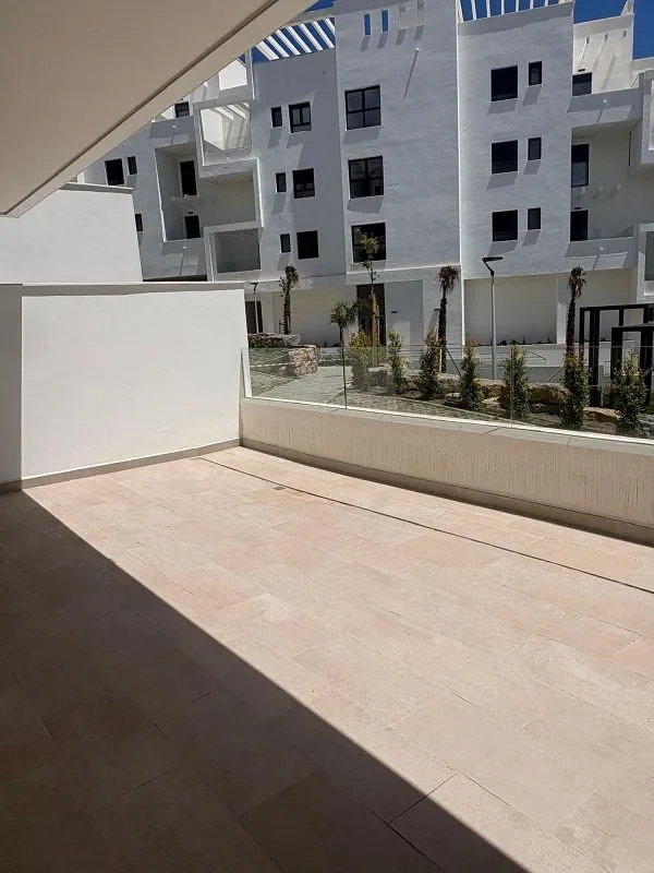 Terrasse - Apartment with Pool on Avenida Arrigo Boito