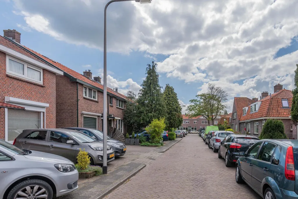 Välivaade - Bungalow with Balcony in Zeist Centre
