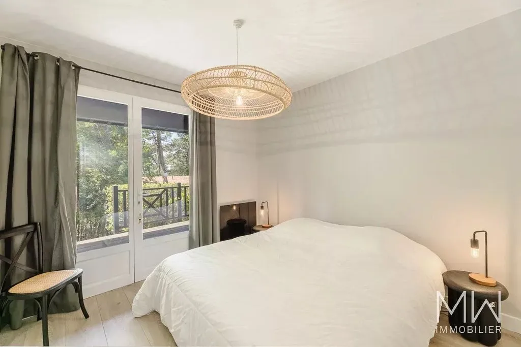 Chambres - Villa Luxueuse avec Jardin à Lège-Cap-Ferret