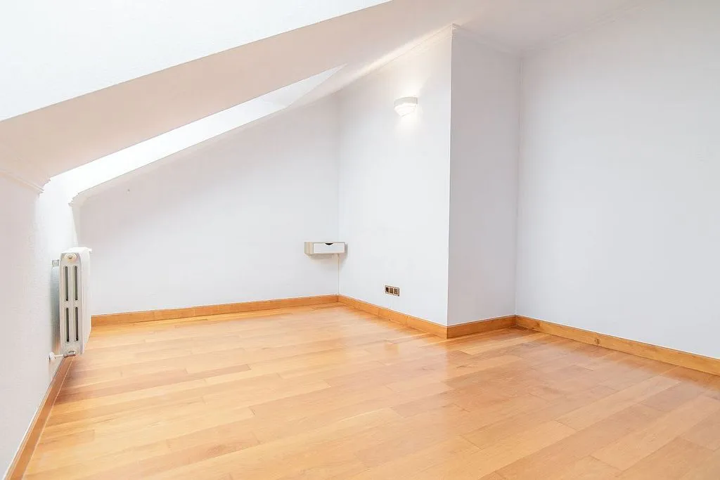 Pièces - Duplex Flat with Sea View in Gijón Centre