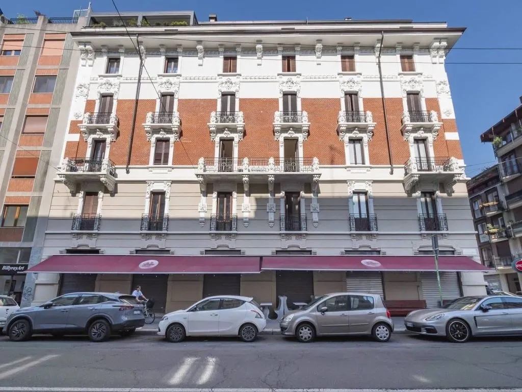 Välivaade - Luxury Apartment in Historic Building, Milan