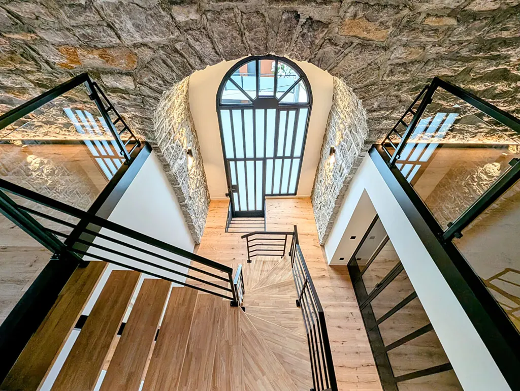 Stanze - Contemporary Loft with Balcony in Aix-les-Bains