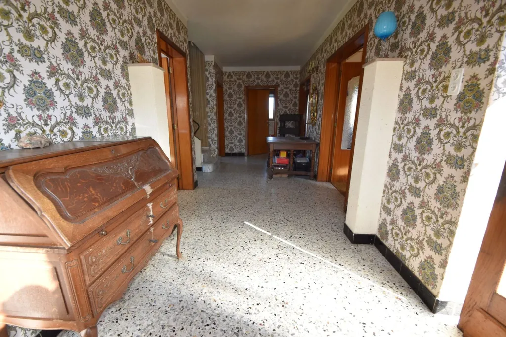 4-bedroom house in Musson