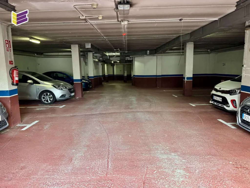 Garage - Apartment with Terrace in Mos