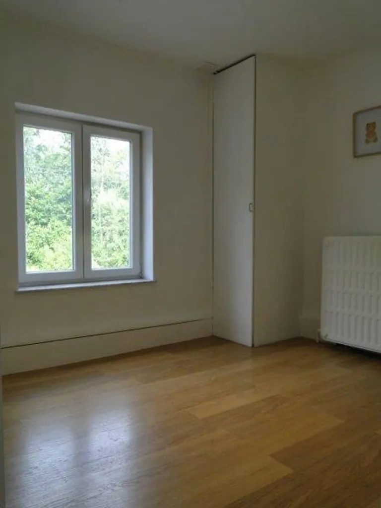 Toad - Spacious 2-Bed Apartment in Hamme-Mille