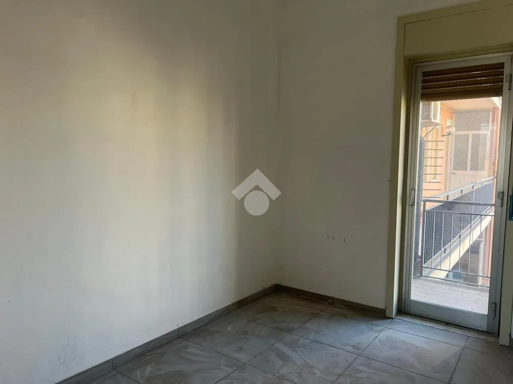 Toad - Modernised Apartment with Balcony in Giarre