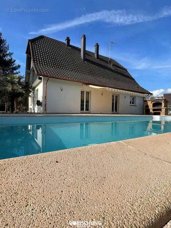 pool_area