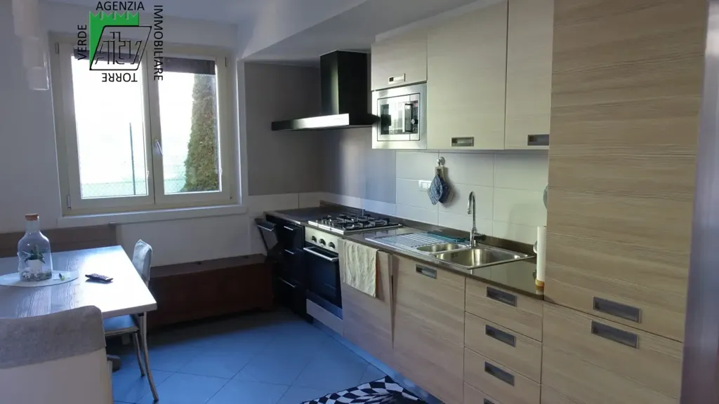Cuisine - Modern Villa with Garden in Cavedago