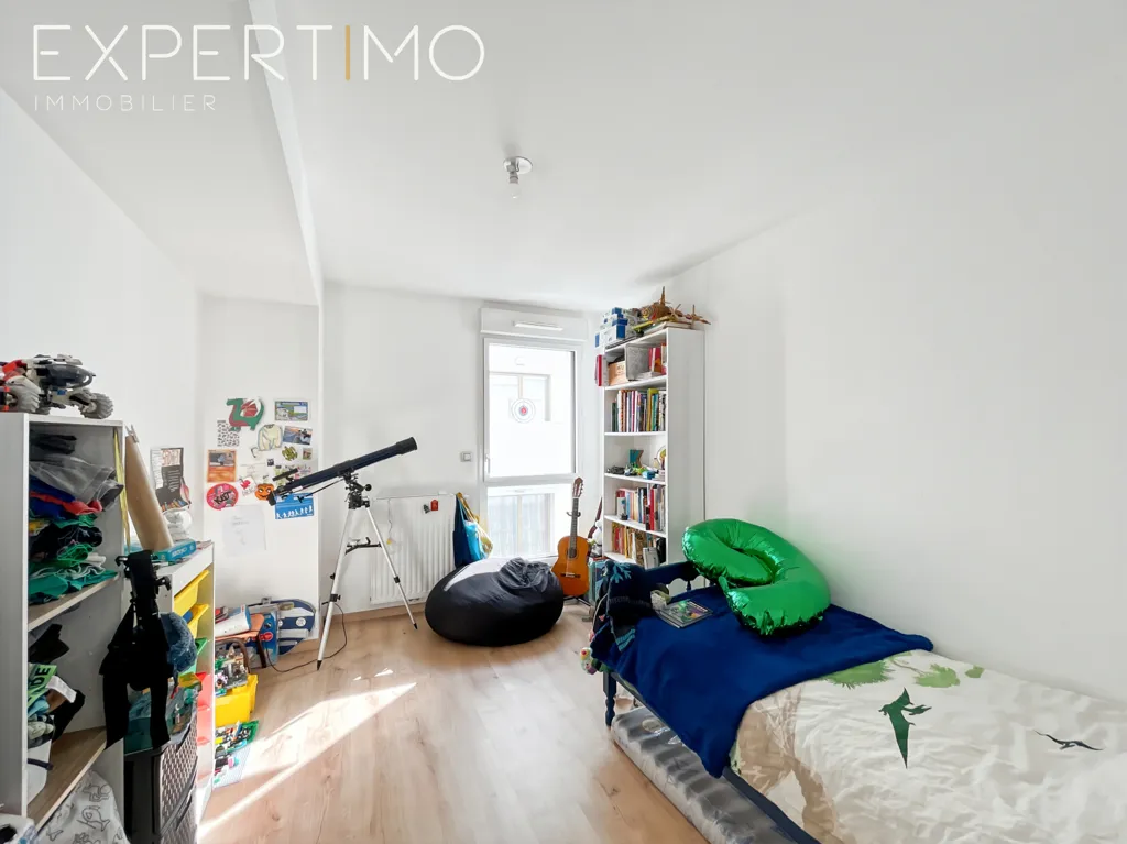 Chambres - Appartement 4 pièces avec terrasse à Rennes