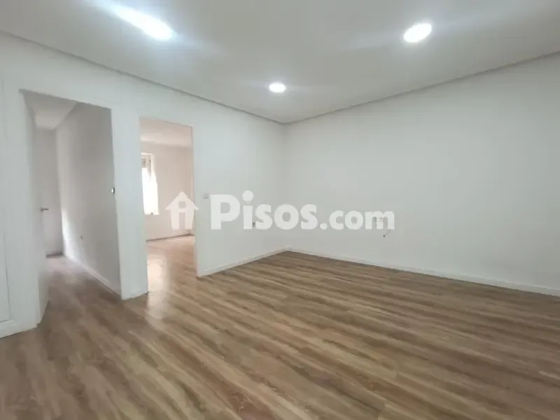 Rooms - Fully Renovated Flat with Terrace in Elda