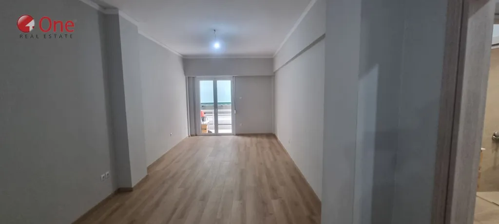 Pièces - Renovated Apartment with Elevator in Athens Centre