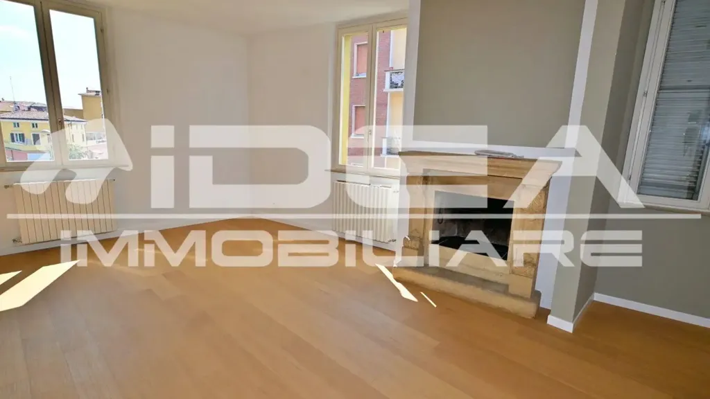 Séjour - Fully Rented Apartment with Ascender in Modena